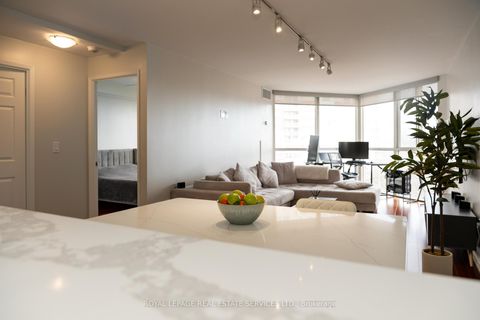 Photo 12 at 212 - 7 Concorde Place, Don Mills, Toronto