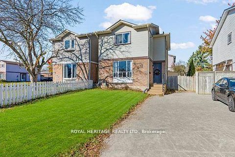 Photo 2 at 272 Phillip Murray Avenue N, Lakeview, Oshawa