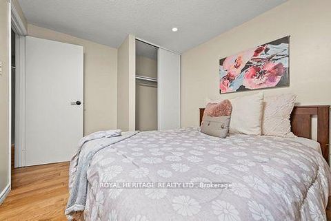 Photo 23 at 272 Phillip Murray Avenue N, Lakeview, Oshawa