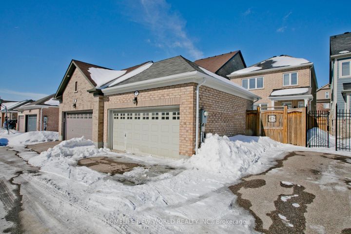 Photo 42 at 45 Demott Avenue, Cornell, Markham