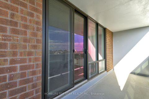 Photo 10 at 501 - 1250 Bridletowne Circle, L'Amoreaux, Toronto