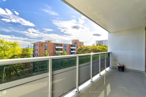 Photo 12 at 501 - 1250 Bridletowne Circle, L'Amoreaux, Toronto