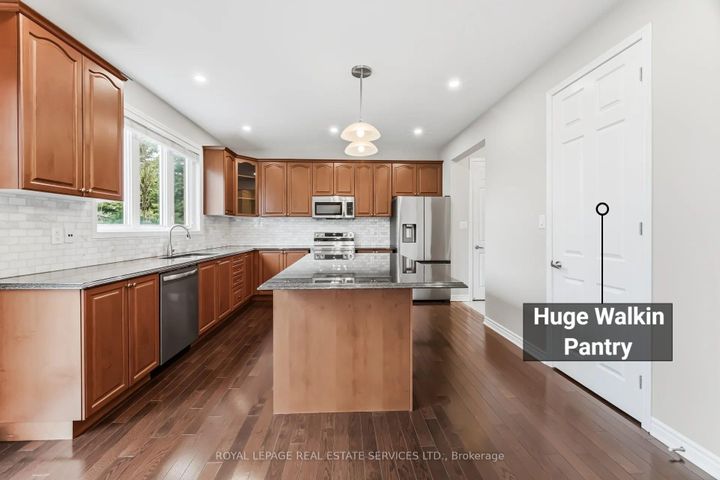 Photo 16 at 2383 Calloway Drive, WM Westmount, Oakville