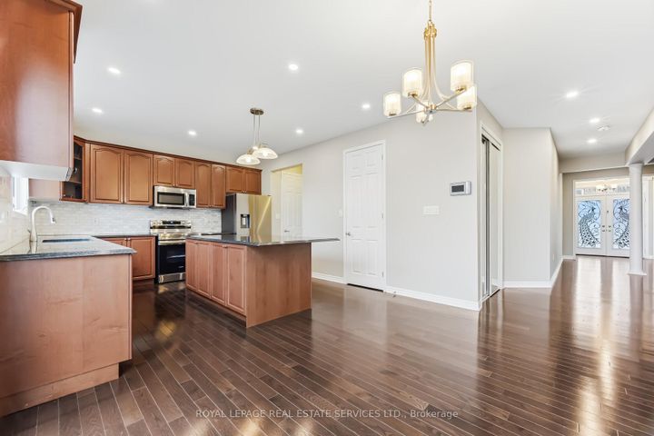 Photo 18 at 2383 Calloway Drive, WM Westmount, Oakville