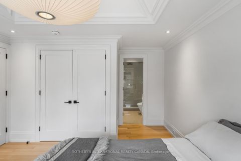 Photo 36 at 1347 Queen Victoria Avenue, Lorne Park, Mississauga