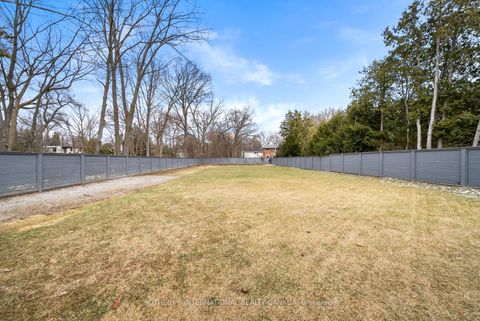 Photo 45 at 1347 Queen Victoria Avenue, Lorne Park, Mississauga