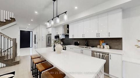 Photo 7 at 6 Park Street, Cliffside, Toronto