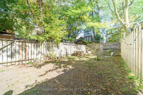 Photo 15 at 1059 Bathurst Street, Annex, Toronto