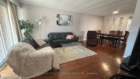 Photo 10 at 33 Robbinstone Drive, Malvern, Toronto