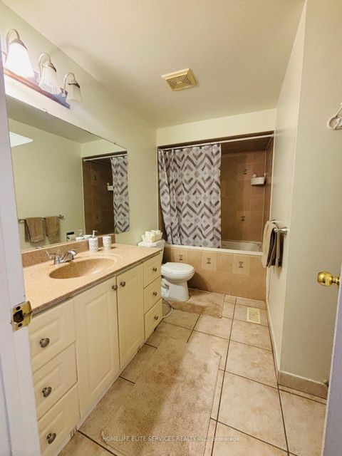 Photo 23 at 33 Robbinstone Drive, Malvern, Toronto