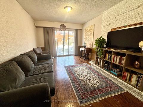Photo 44 at 33 Robbinstone Drive, Malvern, Toronto