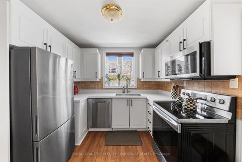 Photo 3 at 69 Nipigon Avenue, Newtonbrook East, Toronto