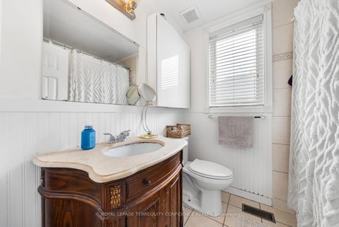 Photo 14 at 69 Nipigon Avenue, Newtonbrook East, Toronto