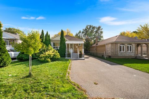 Photo 36 at 69 Nipigon Avenue, Newtonbrook East, Toronto