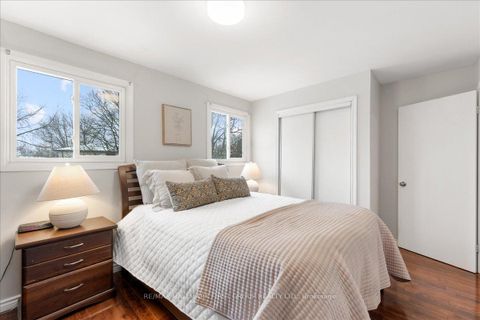 Photo 15 at 7 Cole Avenue, Bowmanville, Clarington