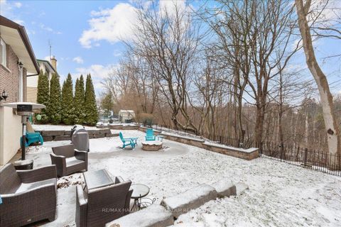 Photo 20 at 7 Cole Avenue, Bowmanville, Clarington