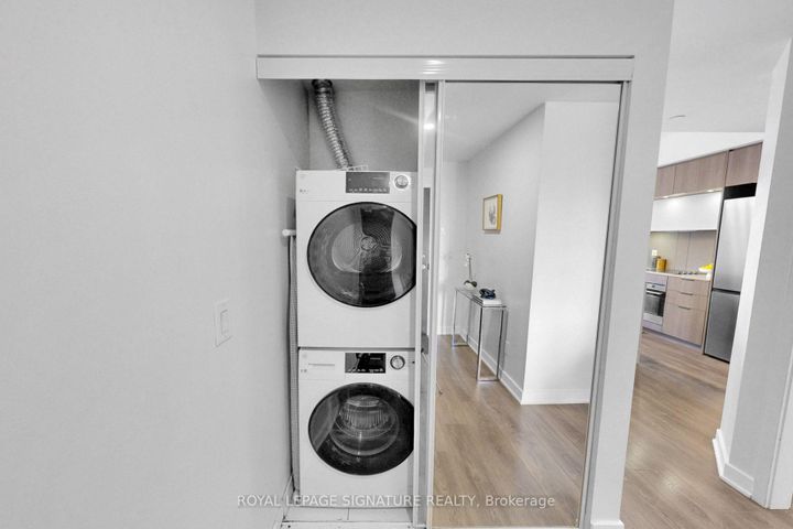 Photo 17 at 907 - 170 Sumach Street, Regent Park, Toronto