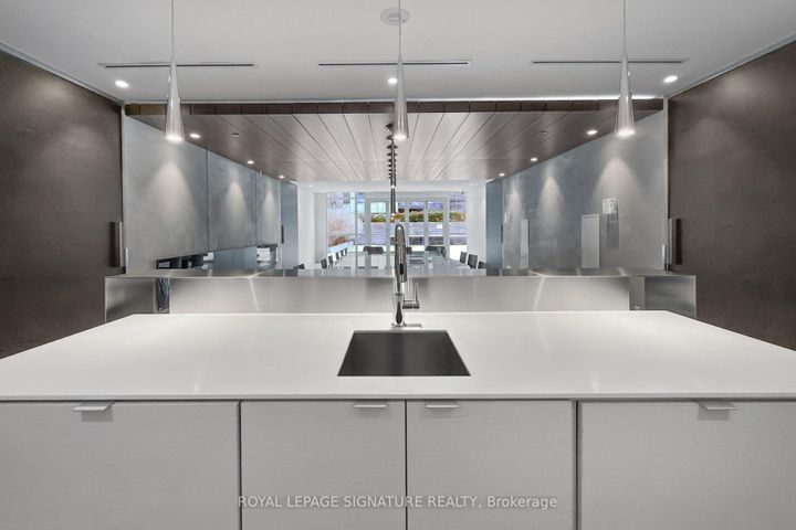 Photo 32 at 907 - 170 Sumach Street, Regent Park, Toronto