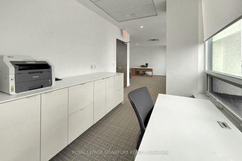 Photo 34 at 907 - 170 Sumach Street, Regent Park, Toronto