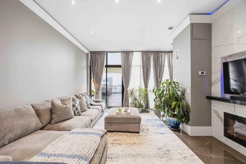 Photo 10 at 202 - 2900 Highway 7, Concord, Vaughan