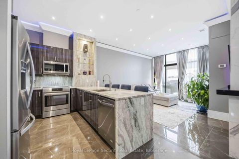 Photo 13 at 202 - 2900 Highway 7, Concord, Vaughan