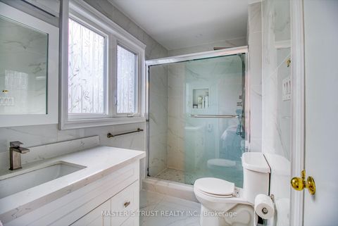 Photo 12 at 20 Valhalla Court, Aurora Village, Aurora