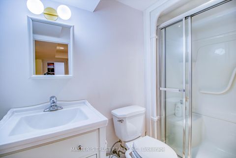 Photo 19 at 20 Valhalla Court, Aurora Village, Aurora