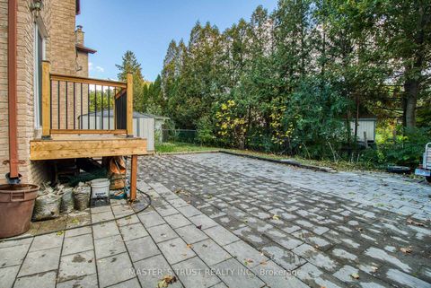 Photo 24 at 20 Valhalla Court, Aurora Village, Aurora