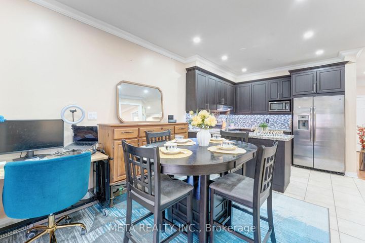 Photo 10 at 30 Krakow Street, Bram West, Brampton