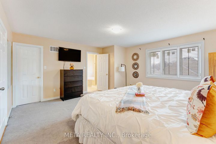 Photo 15 at 30 Krakow Street, Bram West, Brampton