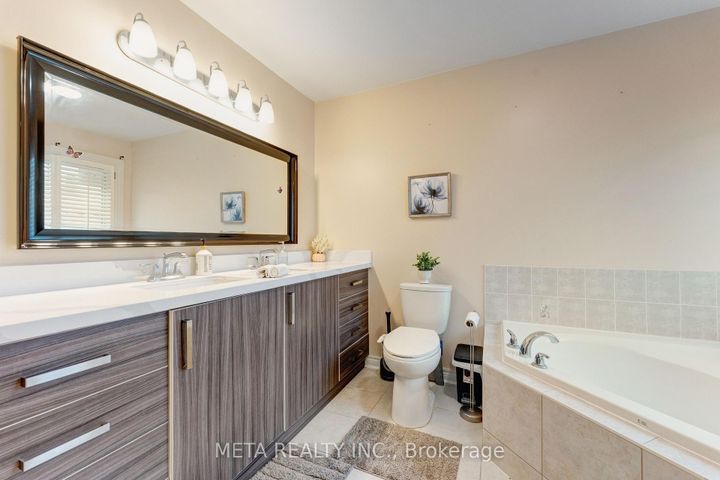 Photo 16 at 30 Krakow Street, Bram West, Brampton