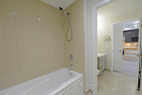 Photo 9 at 1708 - 199 Richmond Street W, Waterfront Communities C1, Toronto