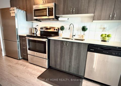 Photo 9 at 603 - 1215 Bayly Street, Bay Ridges, Pickering