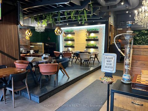 Photo 5 at 111 - 720 Spadina Avenue, University, Toronto