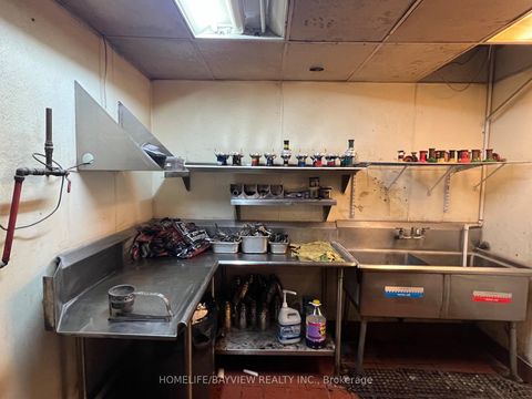 Photo 23 at 111 - 720 Spadina Avenue, University, Toronto