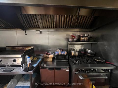 Photo 34 at 111 - 720 Spadina Avenue, University, Toronto