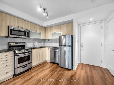 Photo 1 at 318 - 2015 Sheppard Avenue E, Henry Farm, Toronto