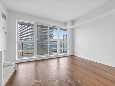 Photo 11 at 318 - 2015 Sheppard Avenue E, Henry Farm, Toronto