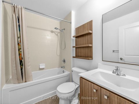 Photo 22 at 318 - 2015 Sheppard Avenue E, Henry Farm, Toronto