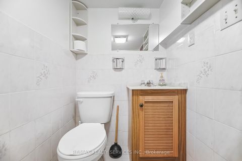 Photo 20 at 3205 Monica Drive, Malton, Mississauga