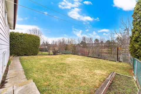 Photo 24 at 3205 Monica Drive, Malton, Mississauga