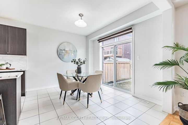 Photo 17 at 44 Roulette Crescent, Northwest Brampton, Brampton