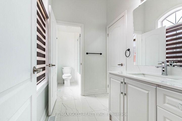 Photo 29 at 44 Roulette Crescent, Northwest Brampton, Brampton