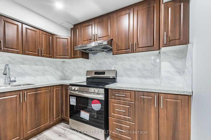 Photo 35 at 44 Roulette Crescent, Northwest Brampton, Brampton