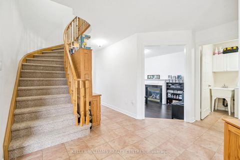 Photo 3 at 78 Stephanie Lane, Painswick South, Barrie