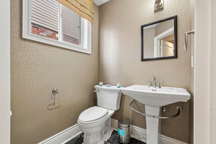 Photo 36 at 616 Fleetwood Drive, Eastdale, Oshawa