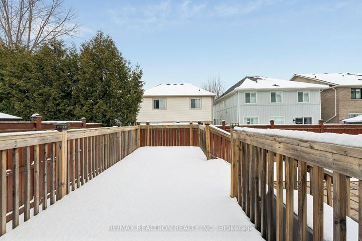 Photo 49 at 616 Fleetwood Drive, Eastdale, Oshawa