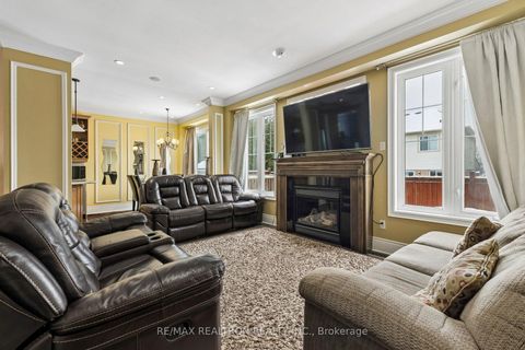 Photo 10 at 616 Fleetwood Drive, Eastdale, Oshawa