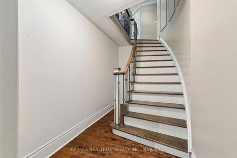 Photo 38 at 616 Fleetwood Drive, Eastdale, Oshawa