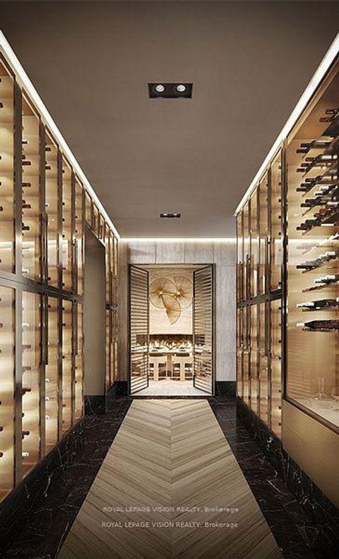 Photo 3 at 101 - 2 Forest Hill Road, Forest Hill South, Toronto